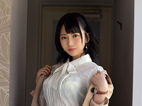 欲求不満な痴女子アナと相部屋ラブホテルで仕事終わりにストレス発散SEX　香椎佳穂 サンプル動画サムネイル